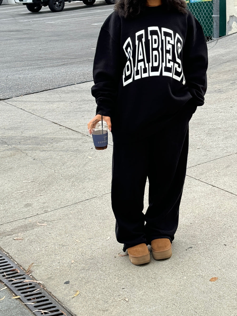 BABES Crewneck (black)