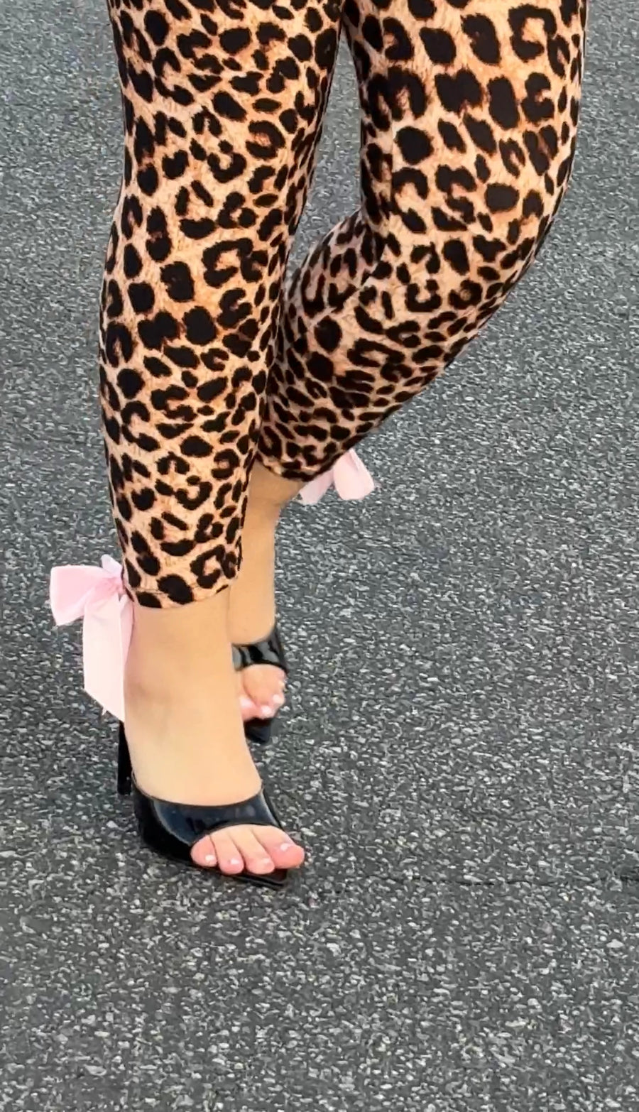 The Coquette Capri in Leopard (Pink)