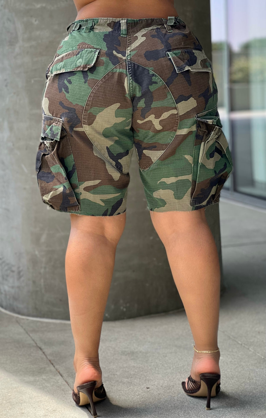 The Vintage Camo Short in Army ♻️